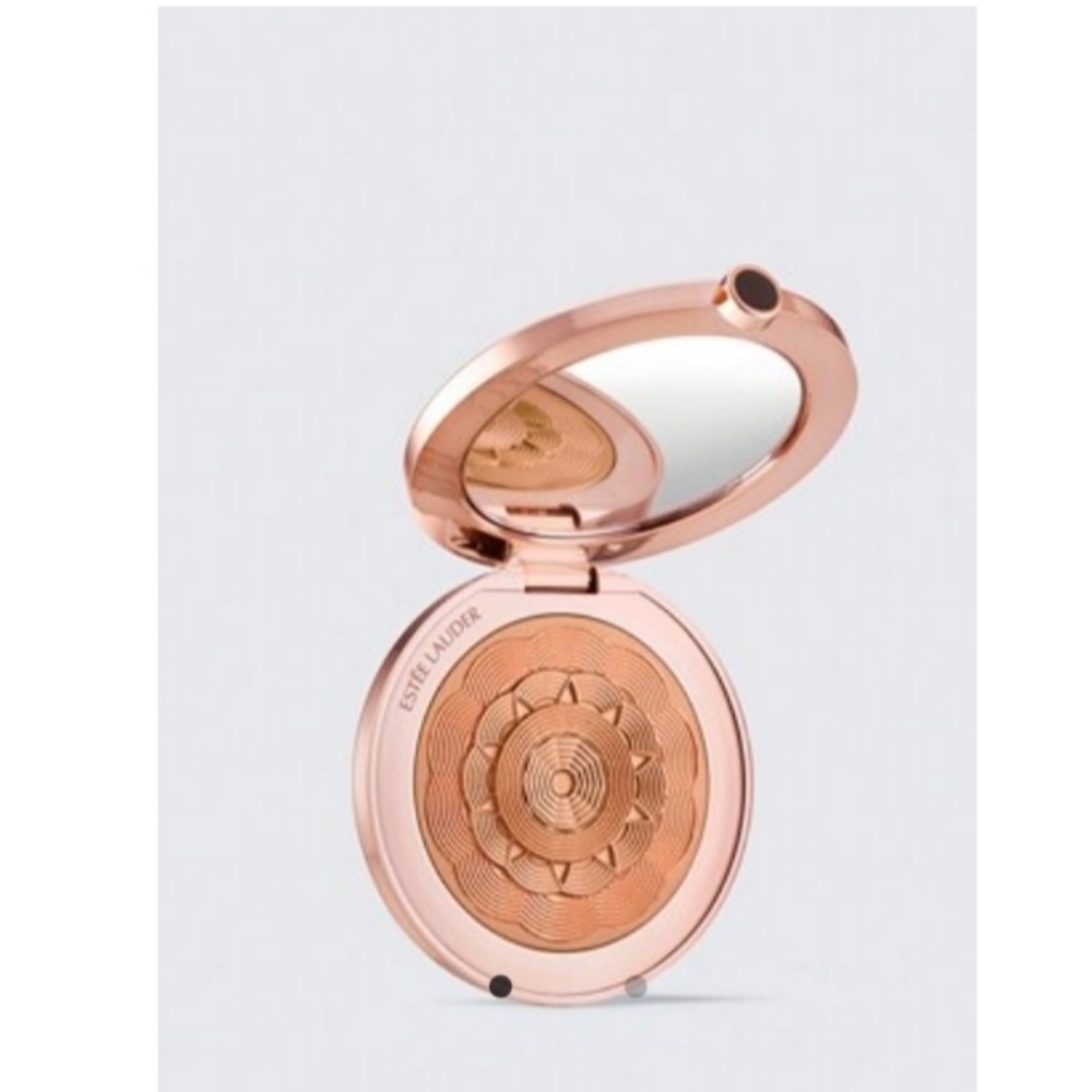 Bronze GoddessIlluminating Powder Gelée